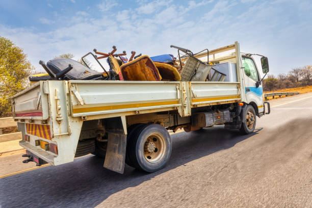 Professional Junk Removal Services in Willits, CA